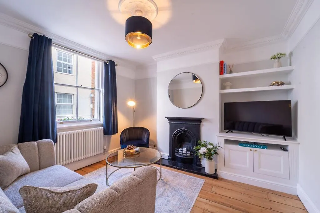 Holiday home Elegant 3 Bedroom Home In The Centre Of Cheltenham